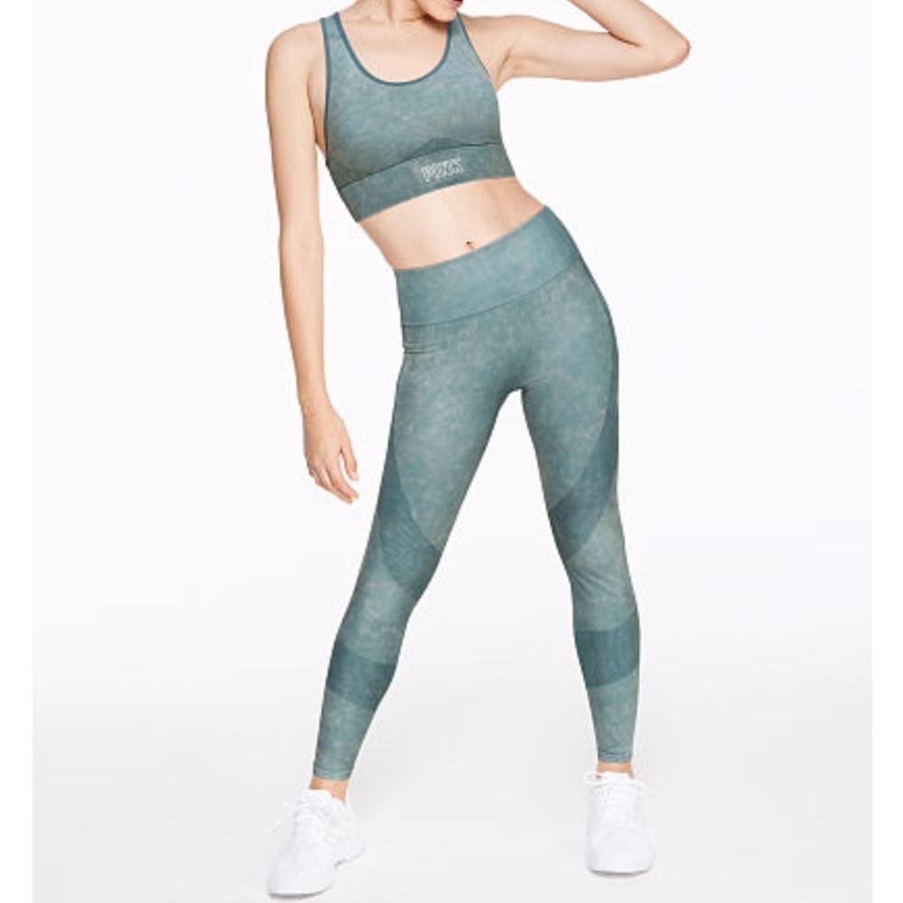 VS Pink Seamless best butt ankle tights leggings L